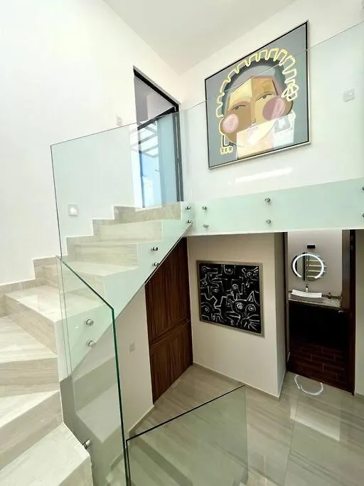 Heavenly New Townhouse W/Jacuzzi Near The Beach Playa del Carmen