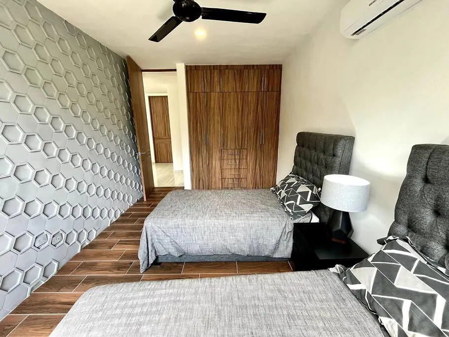 Heavenly New Townhouse W/Jacuzzi Near The Beach Playa del Carmen Holiday home